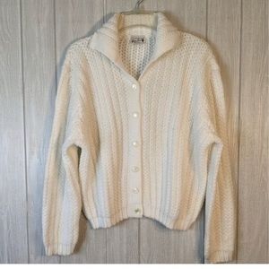 VTG Helen Sue tight knit button front sweater